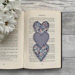 Heart bookmark, romance reader gift, valentines day gift for book lovers, bookworm gifts, fabric bookmark, small gift ideas, reading gift image 4