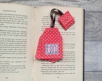 Tea bag bookmark, bookmarks for tea lovers, small gifts for friends, book and tea lovers gift, book club gifts, books and tea