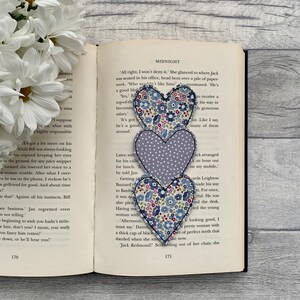 Heart bookmark, romance reader gift, valentines day gift for book lovers, bookworm gifts, fabric bookmark, small gift ideas, reading gift image 1