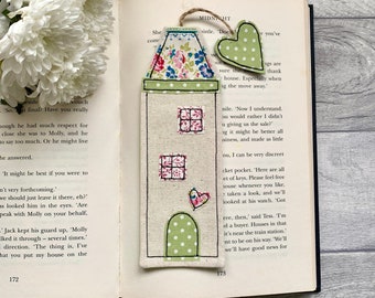 Tall house bookmark, bookworm gifts, bookmarks for book lovers, fabric bookmark, unique bookmark, reading gift for her, small gift ideas