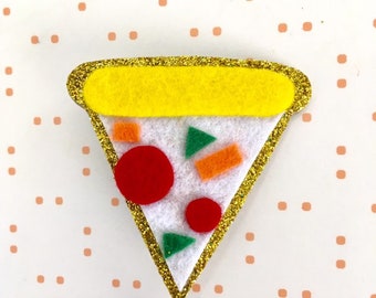 Pizza brooch - food brooch - pizza gift - food jewelry - food jewellery - junk food - pizza jewellery - pizza jewelry - food gift