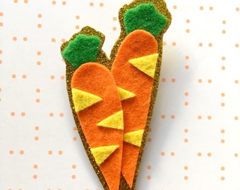 Carrot brooch - vegetable brooch - vegetable jewellery - vegetable jewelry - gift for gardener - gift for vegan - vegetarian gift