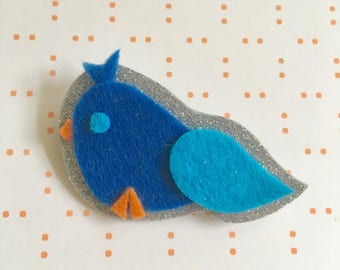 Bird brooch - felt brooch - animal brooch - bird jewellery - bird jewelry - blue bird - bird gift