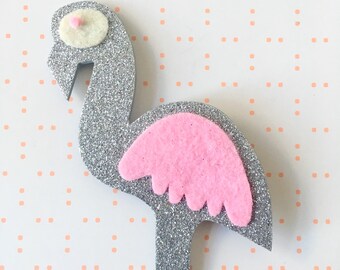Flamingo Brooch - flamingo jewelry - sparkly brooch - glitter brooch - bird brooch - flamingo gift - flamingo jewellery