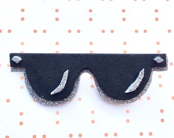 Sunglasses brooch - retro brooch - summer brooch - summer gift - cool gift - sunglasses jewellery - sunglasses jewelry - cool brooch