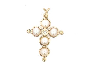 Mother Of Pearl Cross, set in 18K Yellow Gold