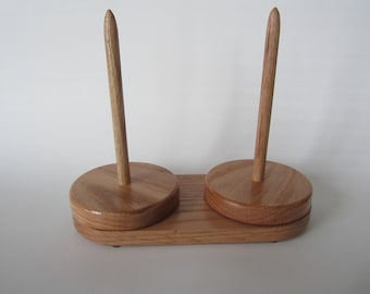 Yarn Buddy Yarn Lazy Susan Yarn Holder Yarn Spinner Yarn Caddy Handmade Yarn Winder Yarn ball winder Crochet Knitting Double Oak Yarn Buddy