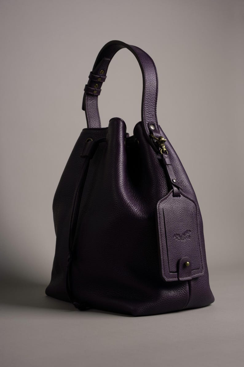 Bucket Bag image 3