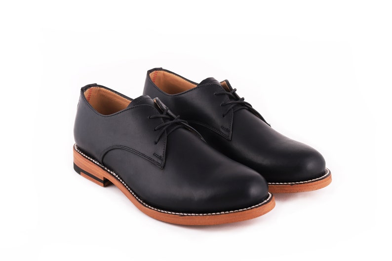 Women's Classic Derby Black image 2