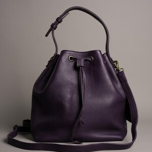 Bucket Bag image 2
