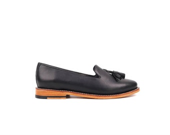 Tassel Loafer (Black)