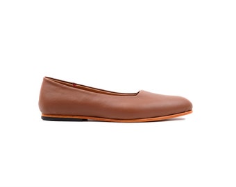 Single Cut Loafer (Veal Caramel)