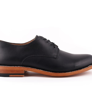 Classic Derby (Black)