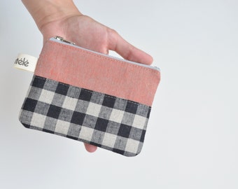 Checkered Linen zip coin pouch - Vegan Small wallet - ID Pouch, Cards case - Thank you gift - Gift under 15