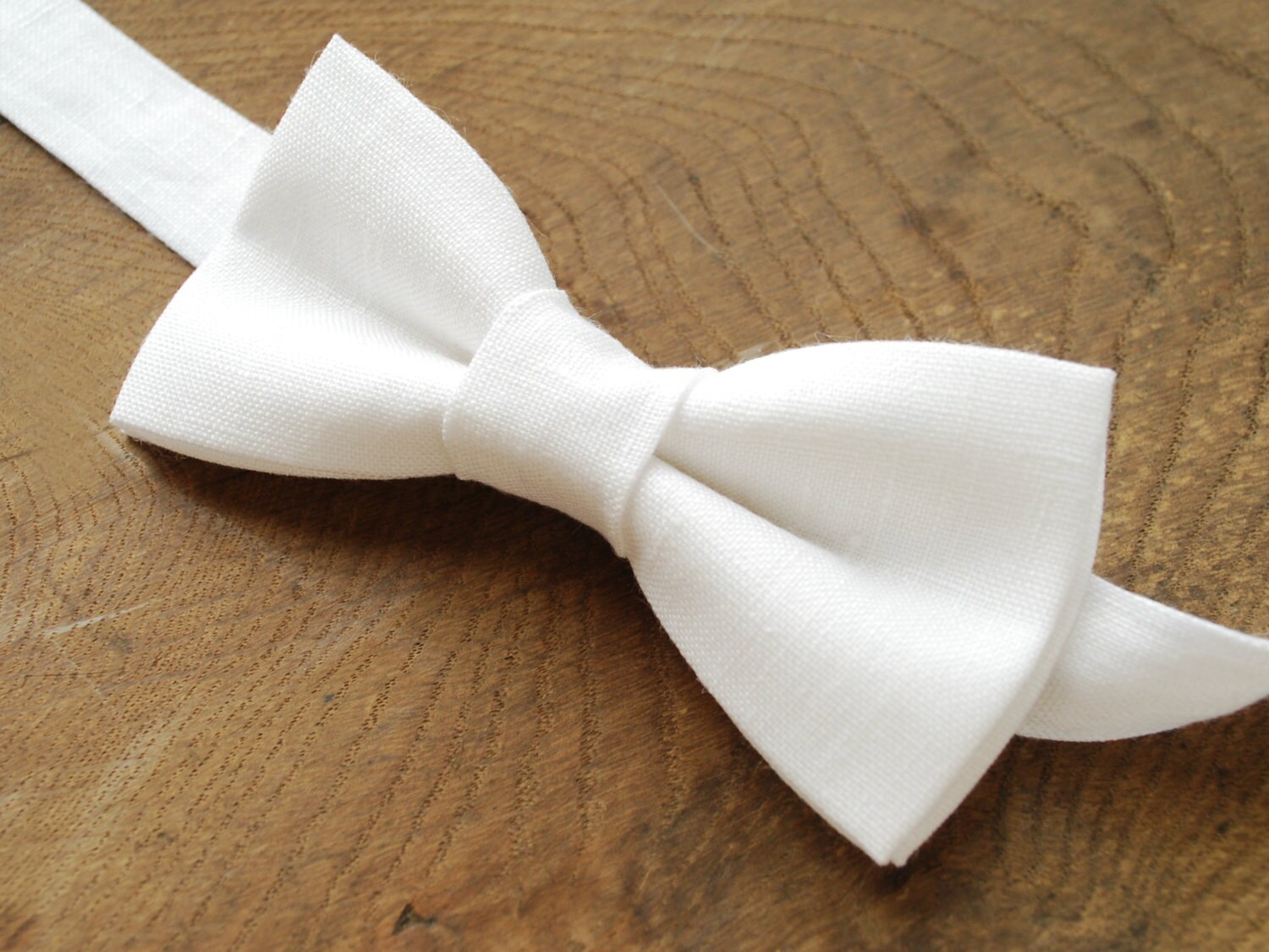 groom ivory tie