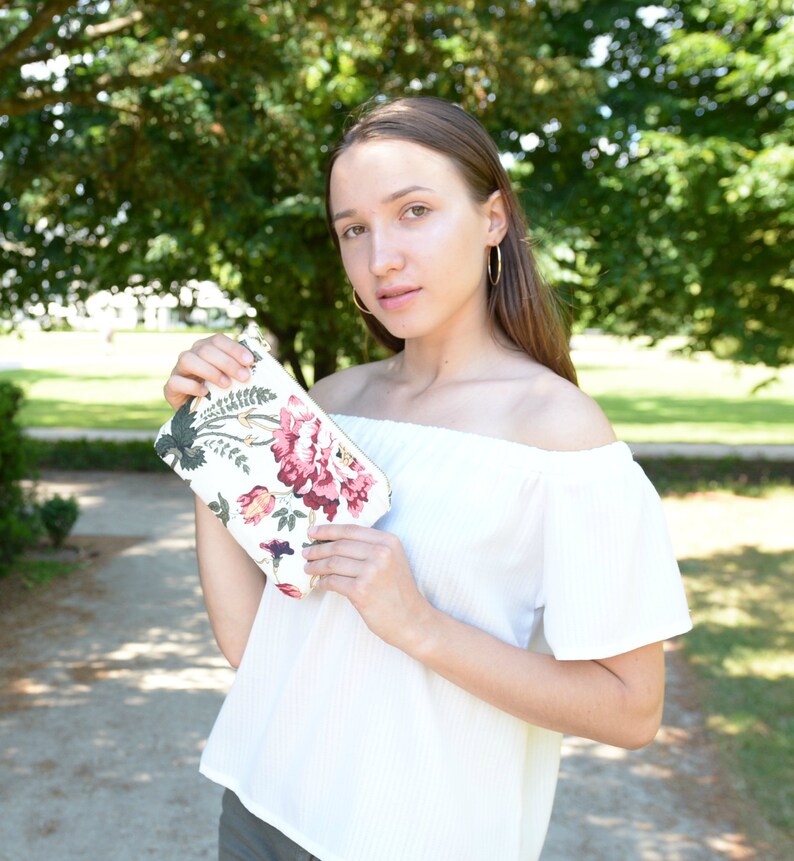 White Burgundy Floral Linen Clutch bag Boho wedding Zippered Purse Essentials bag image 2