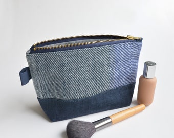 Navy Blue Linen Toiletry Bag Unisex - Medium size Organizer Bag - Zip Pouch - Medicine bag