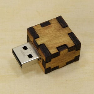 USB 3.0 Flash Drive - Micro Wooden Flash - Thumb Drive - Memory Stick - Corporative Gift - Photographers, Wedding Photos, Gift