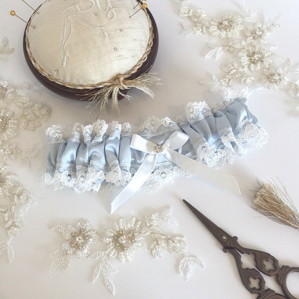 A Pretty Something Blue! Wedding Garter in Rose Lace, Blue Satin, Crystal, Boho Garter, Vintage garter, wedding garters strumpfband hochzeit