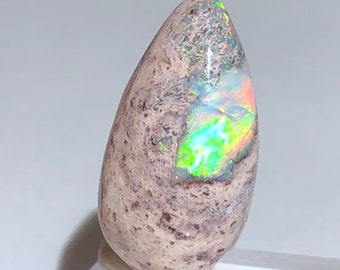 Item:O18558 Mexico Top Quality 6.3ct Polished Fire Opal Crystal Cabochon Perfect for Jewelry