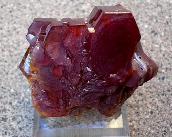 Vanadinite Crystal 1.2” 27g Mineral Specimen - Atlas Mountains, Mibladen, Morocco - Item:VAN25002