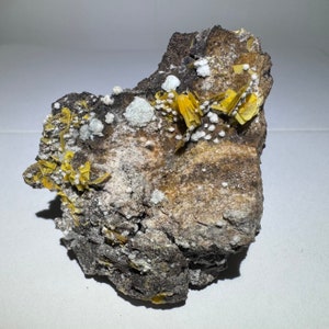 Rare 2.2” Arizona Wulfenite with Hemimorphite Crystal Cluster 101g Mineral Specimen - 79 Mine, Gila County, Arizona - Item:WF24021