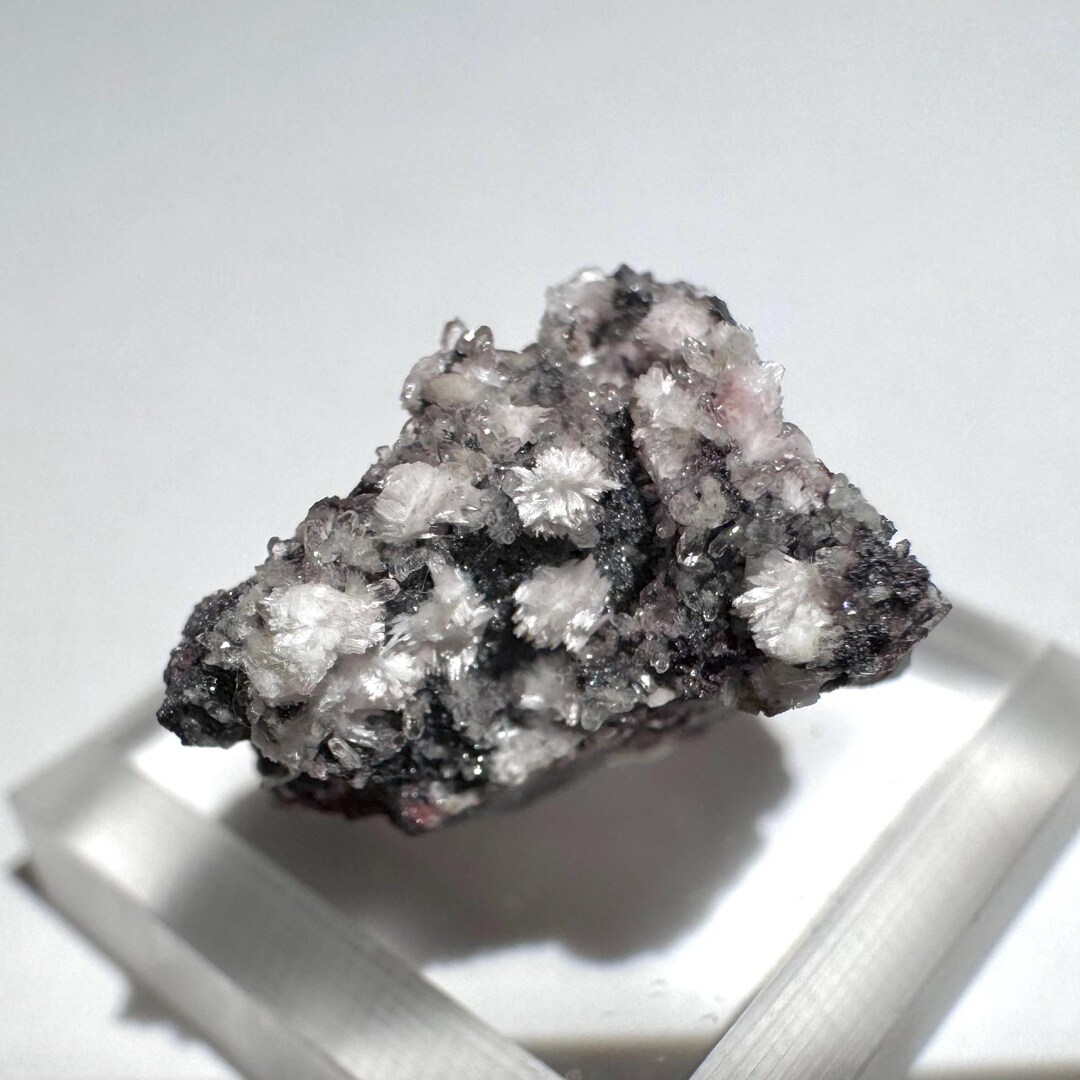 Small Acicular Oyelite Sprays With Calcite & Hematite Crystal 13x10mm 2 ...