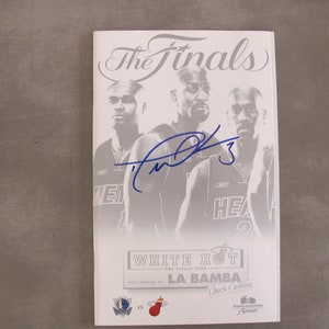 Dwyane Wade MANO FIRMADO Programa de Finales Oficial NBA Game World Champions 2006