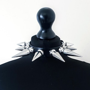 Black choker/goth choker/Spike choker collar/goth choker/choker big spike/choker collar/giant spike choker/huge spike choker