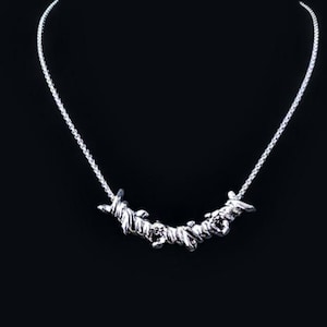 Collier fil de fer barbelé, chaîne en fil de fer barbelé