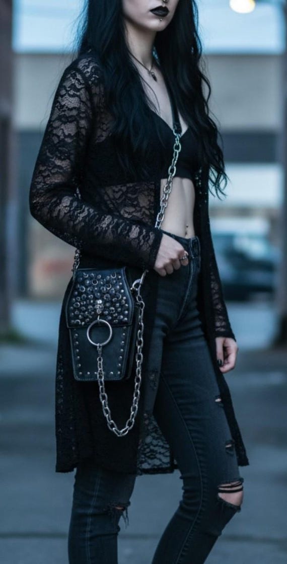 Goth Shoulder Bag, Coffin Shaped Bag, Spike Bag, Skull Bag  display picture 2