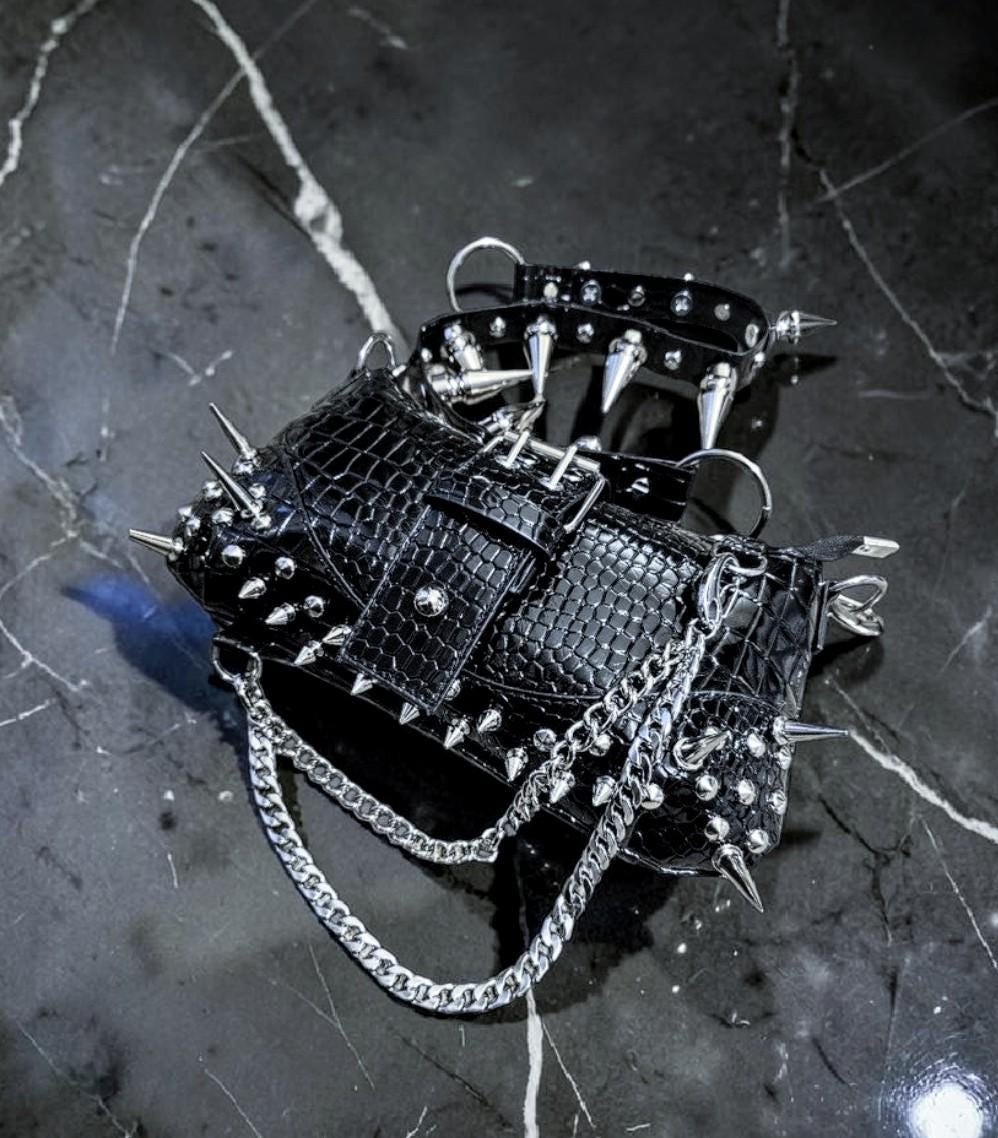 新品■定価14万一点物Share Spirit Punk Bag バッグ Black Spike Bag/mini Shoulder Bag/small Cocktail Bag/punk Bag