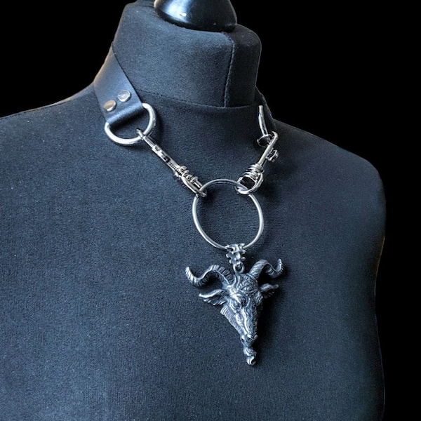 Goth choker/goat head choker/baphomet choker/goth necklace/leather choker