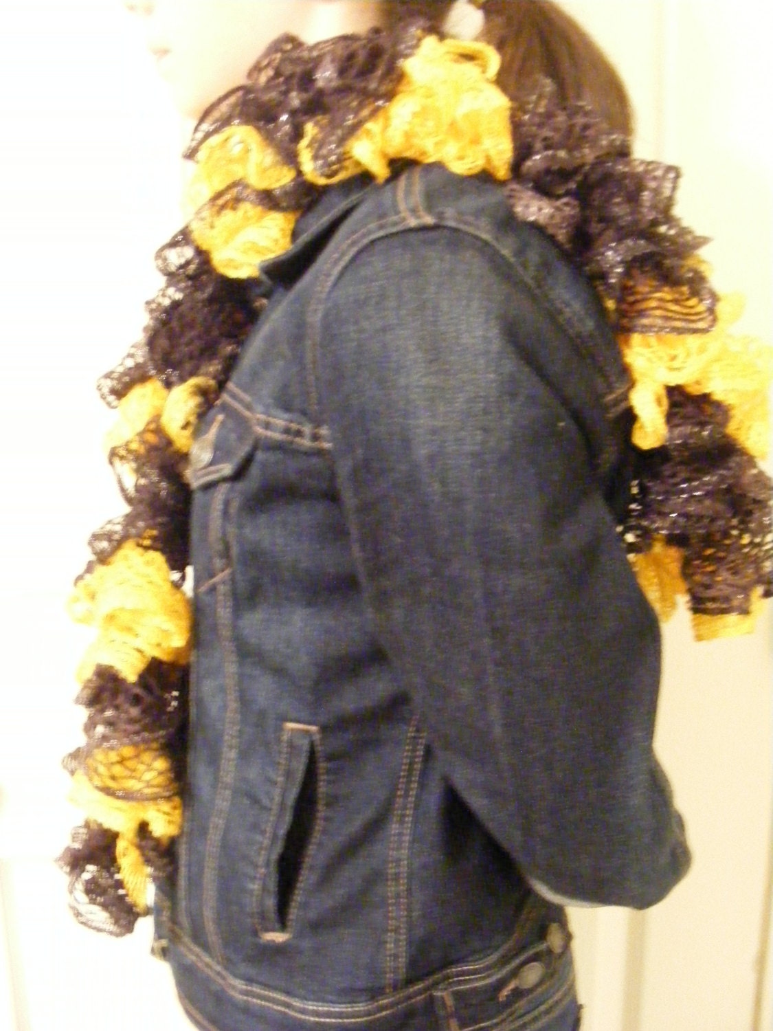 Black and gold team spirit scarf crocheted scarf football | Etsy