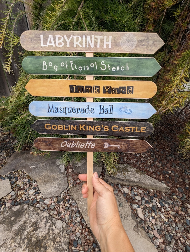Mini Labyrinth Sign Post - Etsy