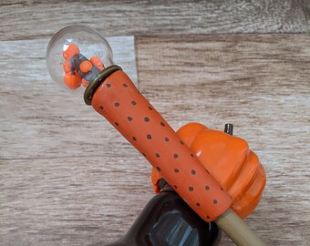 Pumpkin Juice in Globe Wand