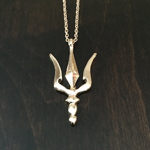 trident, trident necklace, trident pendant, gold trident, gold trident necklace, gold trident pendant, gold necklace, gold jewelry, necklace