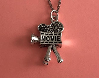 movie necklaces, necklace movie, movie pendant, movie jewelry, film necklace, film pendant, film jewelry, movie necklace silver, movie gifts
