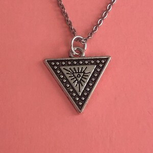 evil eye triangle pendant, silver evil eye necklace, silver evil eye pendant, silver evil eye jewelry, evil eye silver necklace, evil eye