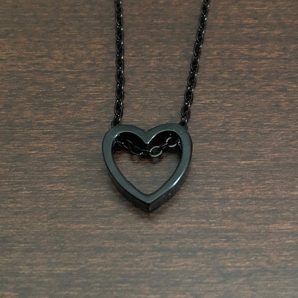 heart, heart necklace, heart pendant, heart jewelry, heart gifts, heart gift for her, black heart necklace, black heart pendant, love gift