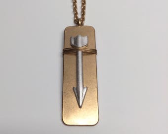 Arrow Necklace in Gold, arrow necklace, gold arrow necklace, arrow jewelry, arrow pendant, small arrow necklace, small necklace, necklace