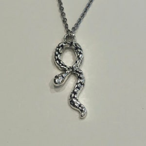 snake necklace, snake gifts, snake jewelry, snake pendant, snakes, silver snake, silver snake necklace, snakes necklace, snakes jewelry
