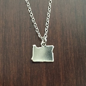 Oregon Necklace, Oregon, silver Oregon necklace, Oregon jewelry, Oregon pendant, state necklace, state jewelry, necklace, silver necklace