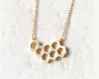 beehive necklace, honeycomb, honeycomb necklace, honeycomb jewelry, gold beehive necklace, geometric necklace, bridesmaid necklace