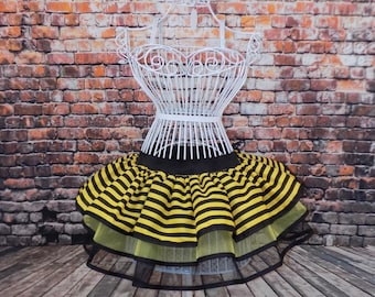 Gold pleated skirt hot sale 80