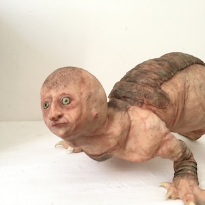 Handcrafted Armadillo Silicone Sculpture | Unique Realistic Animal Art | Acetic Silicone Sculpture | Italian Handmade Wildlife Art