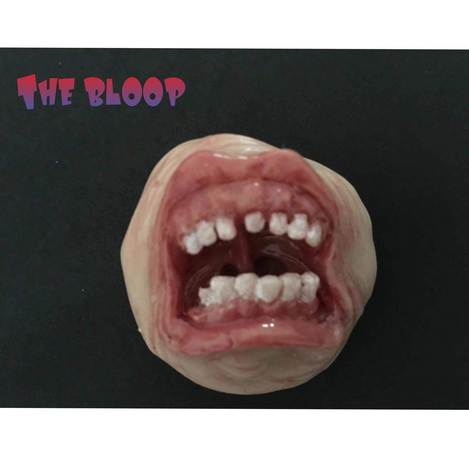 リアルなシリコンのふわふわした口 | BLOOP、ソフトなストレス解消