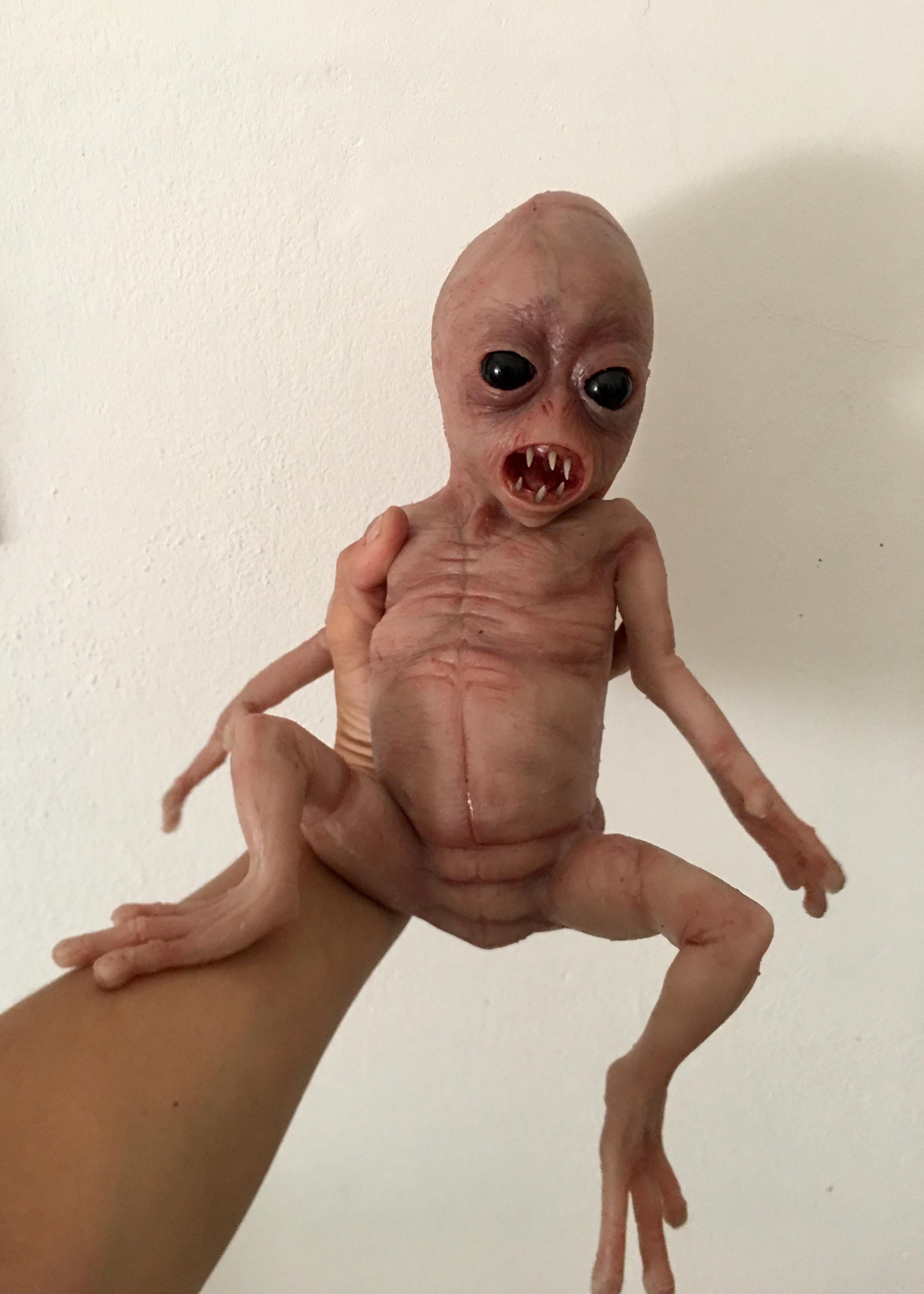 アル・ベイビー・エイリアン - Etsy 日本