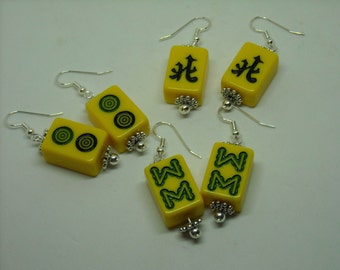 Mini Mahjong Ohrringe - Mahjong Schmuck - Mahjong Ohrringe - Geschenk für Sie - Weißer Mahjong Schmuck - Mahjong Geschenk