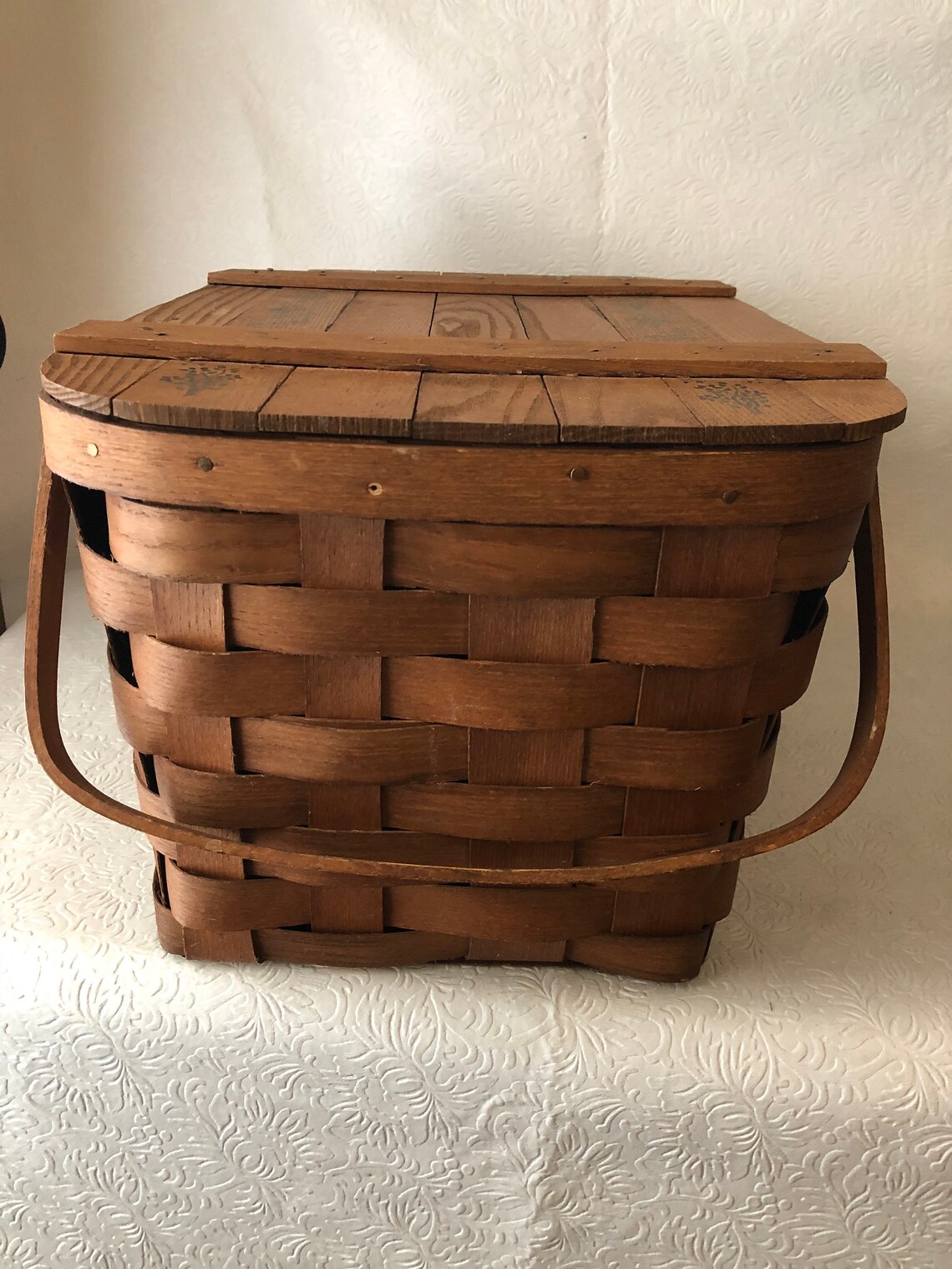 Mid Century Vintage 195060s Larger Sized Wooden Picnic Basket Etsy